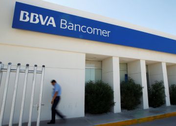 El BBVA cae un 5,86% en Bolsa por el plan de México de limitar las comisiones