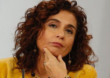 Sánchez permite que los bancos se deduzcan este año el impuesto de las hipotecas