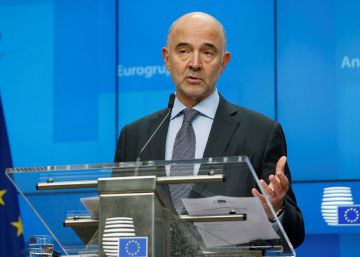Bruselas da la puntilla a las cuentas de Sánchez al alertar de desvíos en el déficit y la deuda