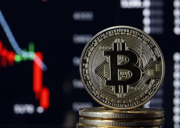 El desplome del bitcoin atiza el miedo a la burbuja de las criptomonedas