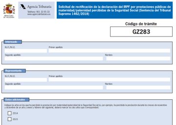 Así se solicita la devolución del IRPF de maternidad y paternidad