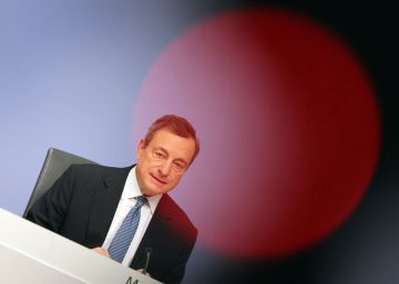 El BCE retira estímulos pese a la rebaja en sus previsiones de crecimiento