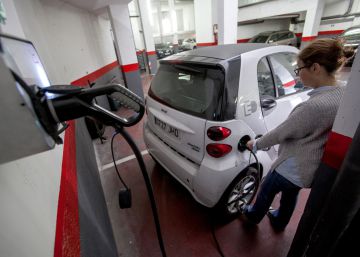 REE cree que el ‘boom’ del coche eléctrico llegará en 2030 y harán falta 100.000 puntos de recarga
