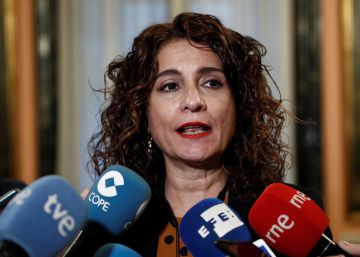 Sánchez prevé un récord de ingresos en los Presupuestos para financiar el alza del gasto social