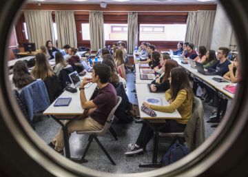El Gobierno aumenta en 150 millones la partida para becas