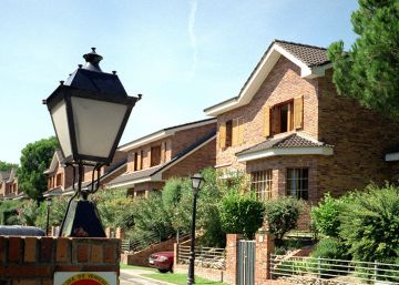 Buscador por código postal | 100.000 euros de renta separan al barrio más rico y al más pobre de España