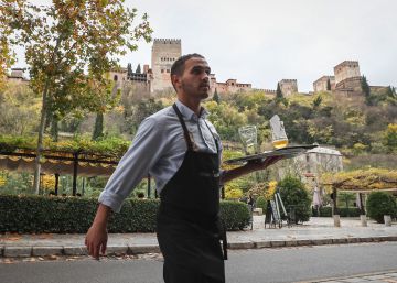 El turismo da más empleo que nunca, pero baja el ritmo de crecimiento