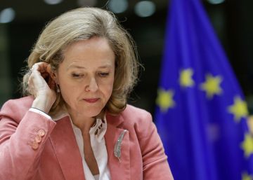 Bruselas avala las cuentas de España pero avisa del “riesgo” de incumplir con el déficit