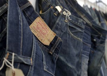 Levi Strauss llama de nuevo a la puerta de Wall Street