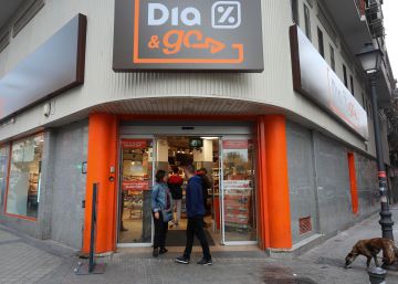 La guerra por el control de Dia: dos bandos, dos planes de rescate y una junta de infarto