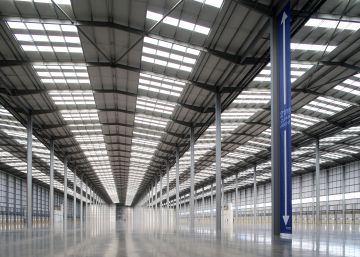 Estos son los mayores caseros de naves industriales de España