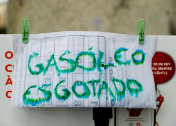 40% dos postos de gasolina fecham em Portugal devido a greve de caminhoneiros
