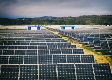 El Gobierno quiere endurecer los permisos para las instalaciones renovables por la sobredemanda