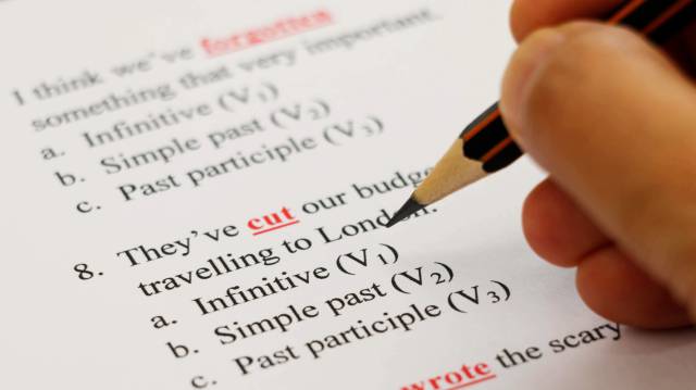 ¿Merece la pena conseguir un título de inglés solo para incluirlo en el currículum?