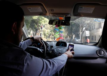 México pacta con Uber y Cabify para facilitar el pago del IVA y la renta de sus conductores