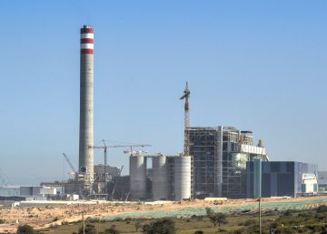 España pide una tasa en toda la UE para frenar la ‘energía sucia’ que llega de Marruecos