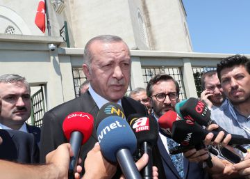 La destitución del banquero central devuelve a Turquía a la incertidumbre