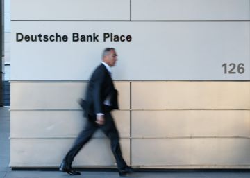 Una carta, un abrazo y un ‘selfie’: así despide Deutsche Bank a 18.000 empleados