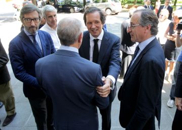 Representantes económicos y políticos despiden en Getxo al banquero Emilio Ybarra