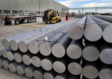 Alcoa cierra la venta de sus plantas en Avilés y A Coruña y pone fin al ERE que afectaba a 700 familias