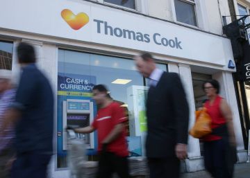 Thomas Cook se hunde en Bolsa tras anunciar un nuevo rescate Thomas Cook se hunde en Bolsa tras anunciar un nuevo rescate