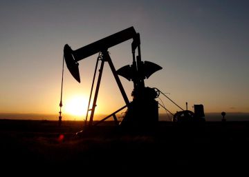 La OPEP rebaja su previsión de demanda de petróleo por el frenazo de la economía global