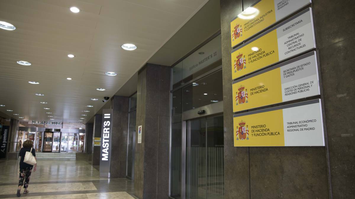 Entrada a la oficina de supervisión.