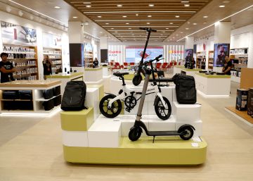 Móviles, patinetes y drones, estrellas de la primera tienda de AliExpress en Europa