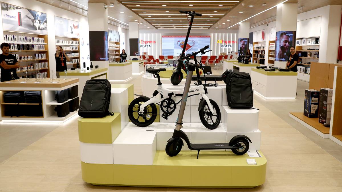 Interior de la tienda AliExpress.