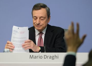 Draghi lanza un ambicioso paquete para estimular la economía por el temor a la recesión