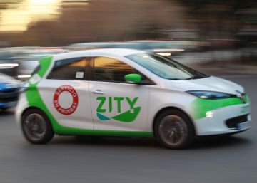 ¿Cómo puede evitar pagar por daños que otros han causado a su coche compartido?
