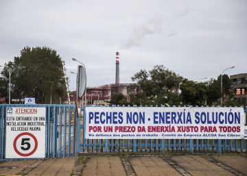 Alcoa dispara sus pérdidas en el tercer trimestre por la venta de sus plantas en Avilés y A Coruña