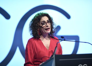Montero descarta ahora subir el IRPF a las rentas altas por ser una propuesta de Podemos