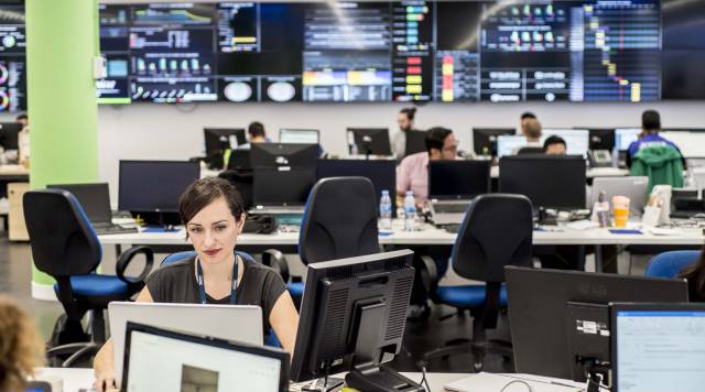 A salvo de ‘hackers’ y parones