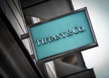 El grupo de Louis Vuitton compra la joyería Tiffany por 14.700 millones