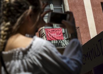 El TSJC obliga Airbnb a retirar 12.000 pisos turístics il·legals a Catalunya del seu portal
