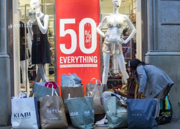 Los españoles gastarán este año un 3% menos en las rebajas de enero