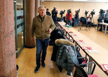 UGT exige a Sánchez derogar el despido por bajas médicas en el primer Consejo de Ministros UGT exige a Sánchez derogar el despido por bajas médicas en el primer Consejo de Ministros