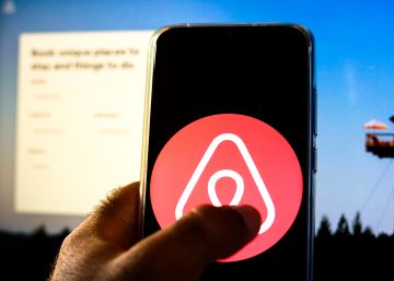Airbnb restringe las reservaciones de alojamientos enteros a menores de 25 años en Canadá Airbnb restringe las reservaciones de alojamientos enteros a menores de 25 años en Canadá