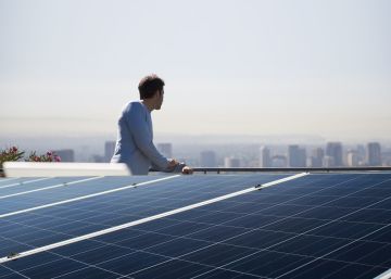 Conéctate a las placas solares de tu vecino y ahorra en la factura