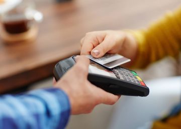 El agujero negro de las tarjetas ‘revolving’ y cómo evitarlo