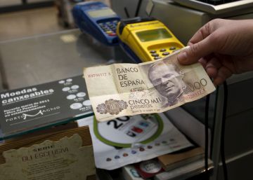 ¿Todavía guarda pesetas en su cajón? Cámbielas a euros ya, el plazo se acaba