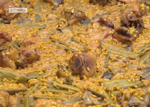 Haz paella valenciana como la haría un valenciano