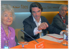 Aznar acusa a Zapatero de