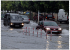 Las lluvias cortan carreteras y complican la circulación en el área de Barcelona