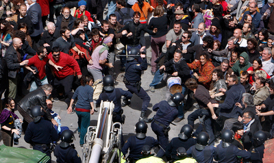 FOTOGALERIA: Batalla campal