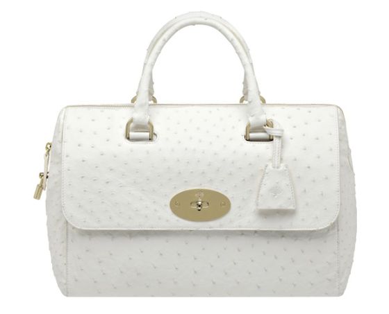 Uno de los modelos del bolso Del Rey, de Mulberry, inspirado en la cantante. Uno de los modelos del bolso Del Rey, de Mulberry, inspirado en la cantante.