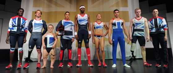 Uniformes del equipo británico diseñados por Stella Mccartney. Uniformes del equipo británico diseñados por Stella Mccartney.