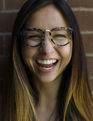 Amanda Rosenberg, empleada de Google y nueva novia de Sergey Brin, en una foto de su perfil de Google +.
