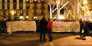 Miembros de Ordaindu, en Mondragón.